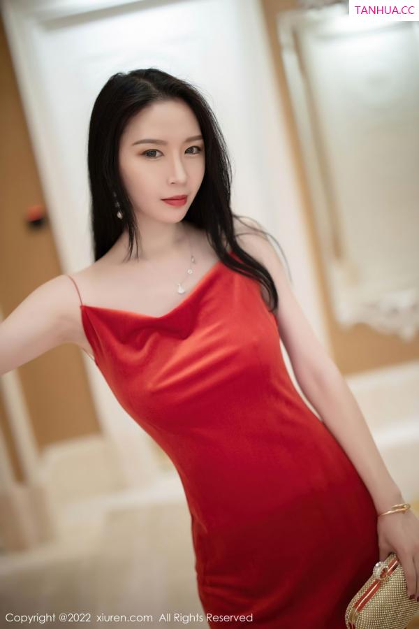 梦心玥  [XiuRen]高清写真图 2022.01.10 No.4443 梦心玥第10张图片